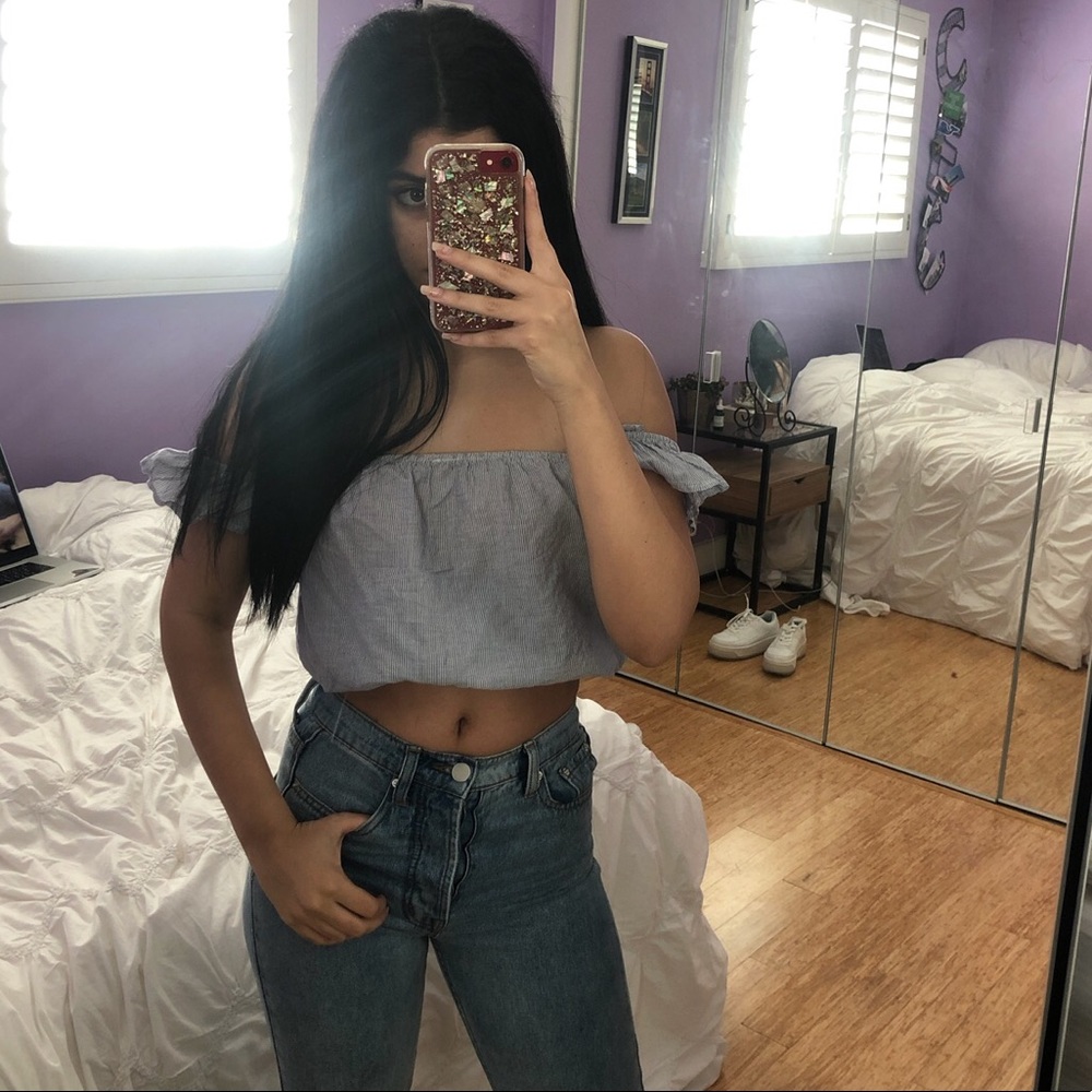 Brandy Melville blue top
